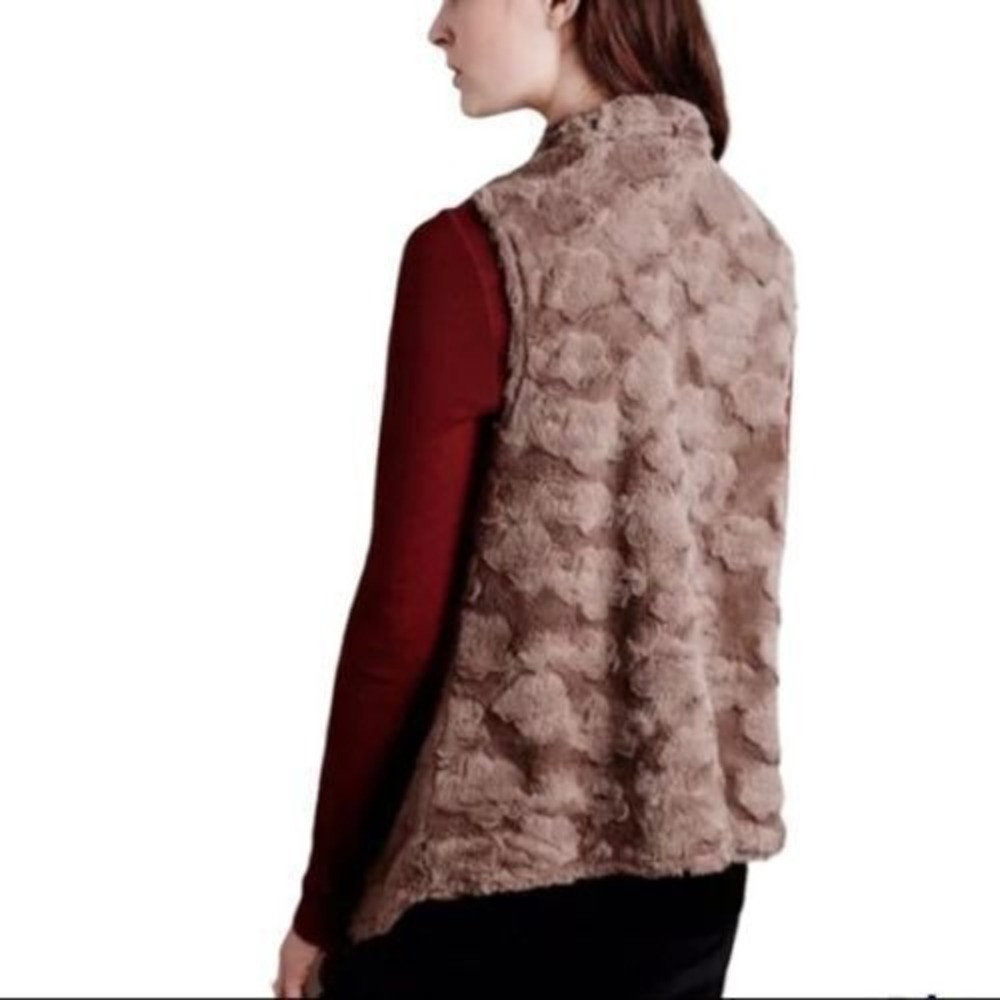 Elevenes x Anthropologie Pelage Faux Fur Open Front Vest Brown Anthro Small - Picture 10 of 12